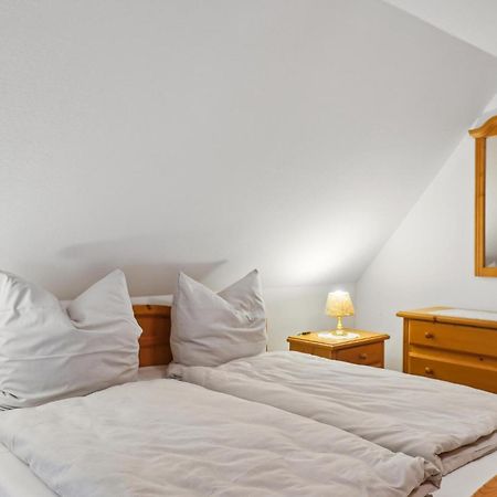 2 Bedroom Lovely Apartment In Dagebüll Eksteriør bilde